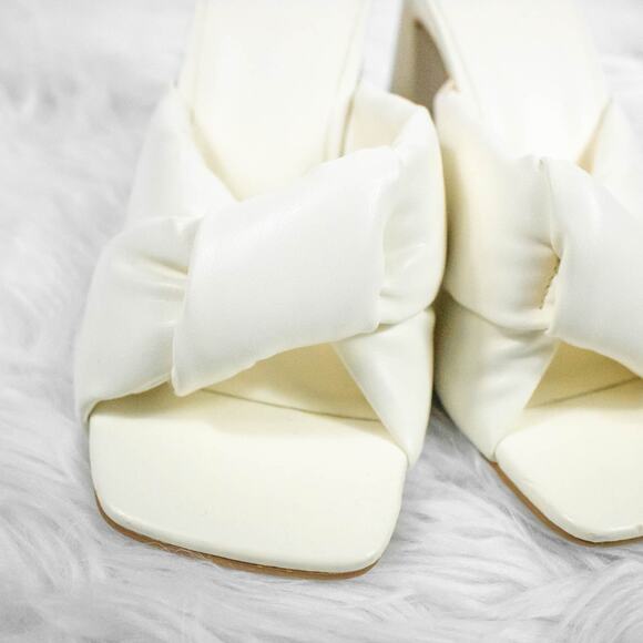 Open Edit Womens Ivory White Faux Leather Block Heel Slip On Sandals Size 5.5 - Picture 8 of 13